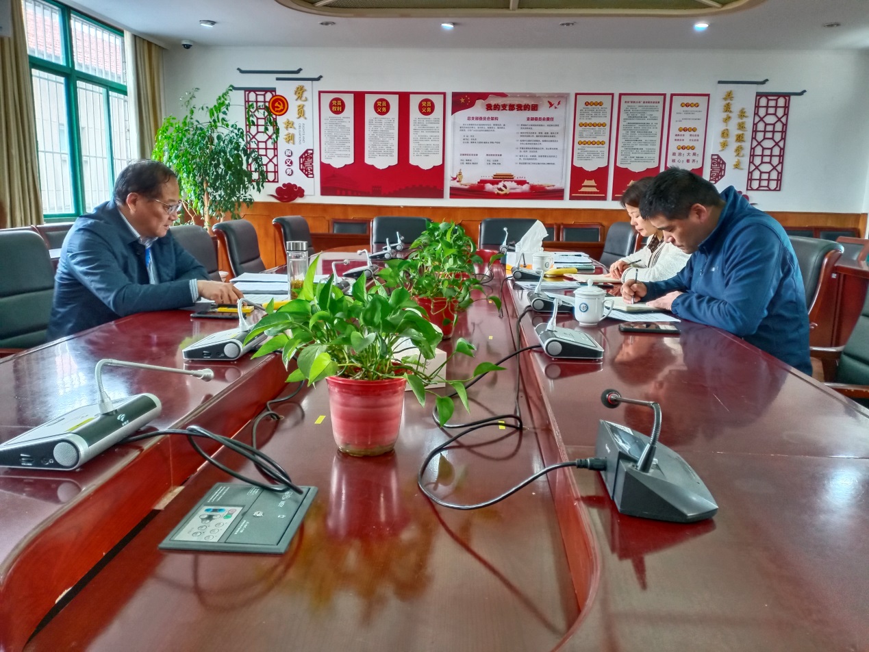 0  4月份责任督学工作纪实_html_m1844333d.jpg