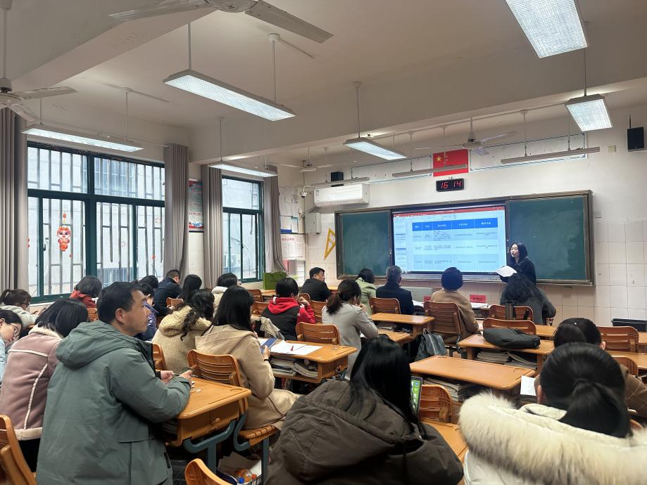 以赛促教，争创佳绩——我校开展教学能力比赛暨参赛作品研讨会_html_m17fd6927.jpg