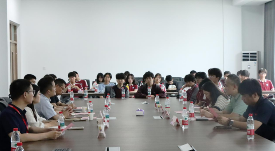 走进南京机电_html_7ef505aa.png