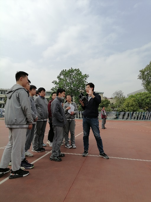 职业体验日(新闻稿)_html_7a0f6414.jpg