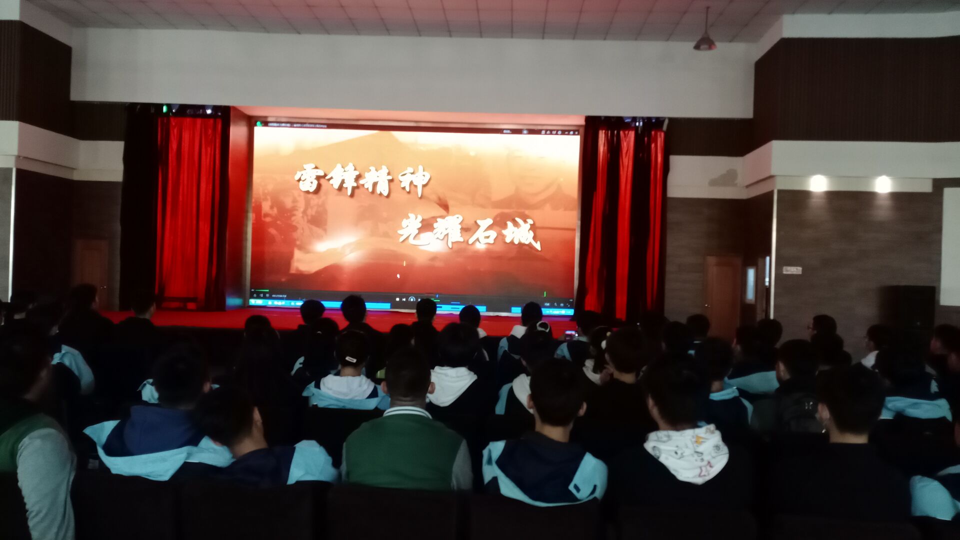 拓展训练通讯稿_html_m171799d8.jpg