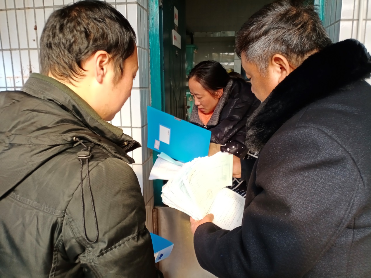 元月份区责任督学挂牌督导报导_html_m69621bba.jpg