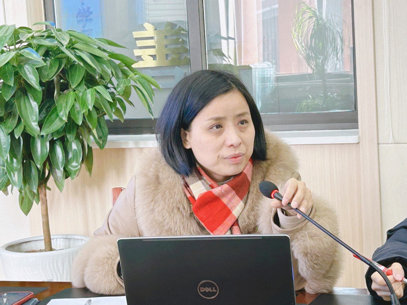 王校发言.JPG