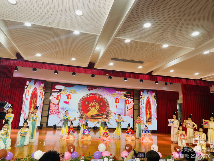 【灵美龙小&middot;龙岸】童心向党庆六一 ，筑梦成长向未来——龙潭中心小学龙岸花园校区庆六一活动_html_m44a1d886.jpg