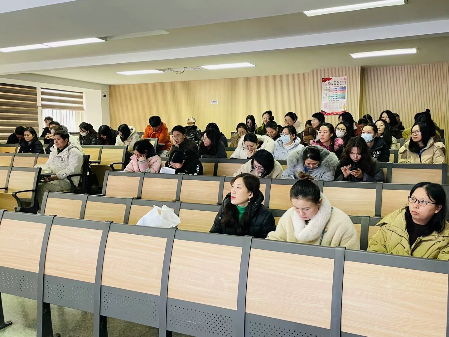 新建 DOCX 文档_html_m178fe4d3.jpg