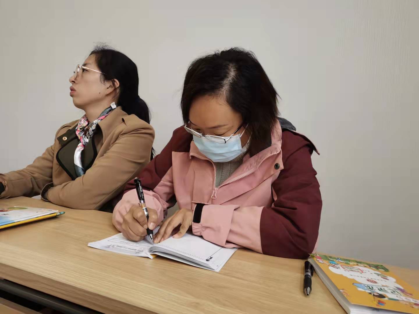 【枫香栖幼】懂得观察 记录成长  ——栖霞幼儿园翡翠天域园观察教研组活动（三）