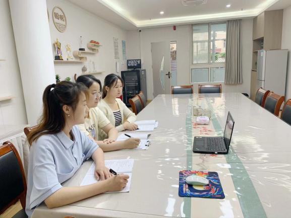 230526采撷归来  共同成长——栖幼红枫分园骨干教师业务学习（有图）_html_3ae58c0d.jpg