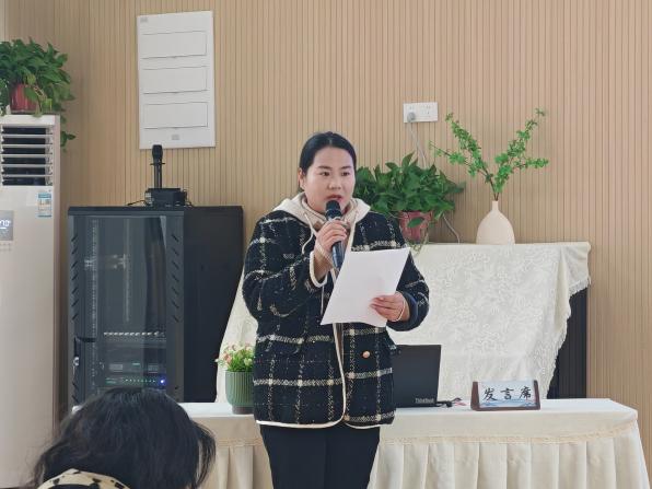241219深耕细耘结硕果 专家引促成长——记栖霞区教育科学“十四五”规划2021年度立项课题结题论证会活动 马思睿_html_294c807e.jpg