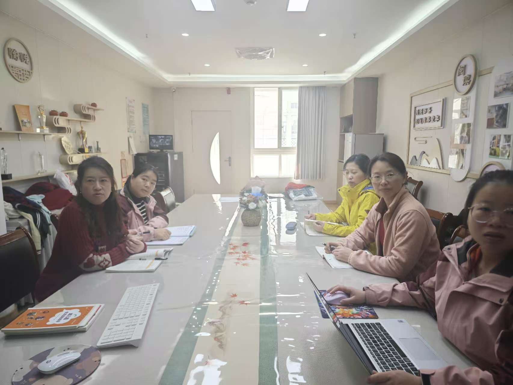 241210“邂逅”科学 “研”途有你——栖幼红枫分园业务学习（七） - 副本_html_m4b20d1a9.jpg