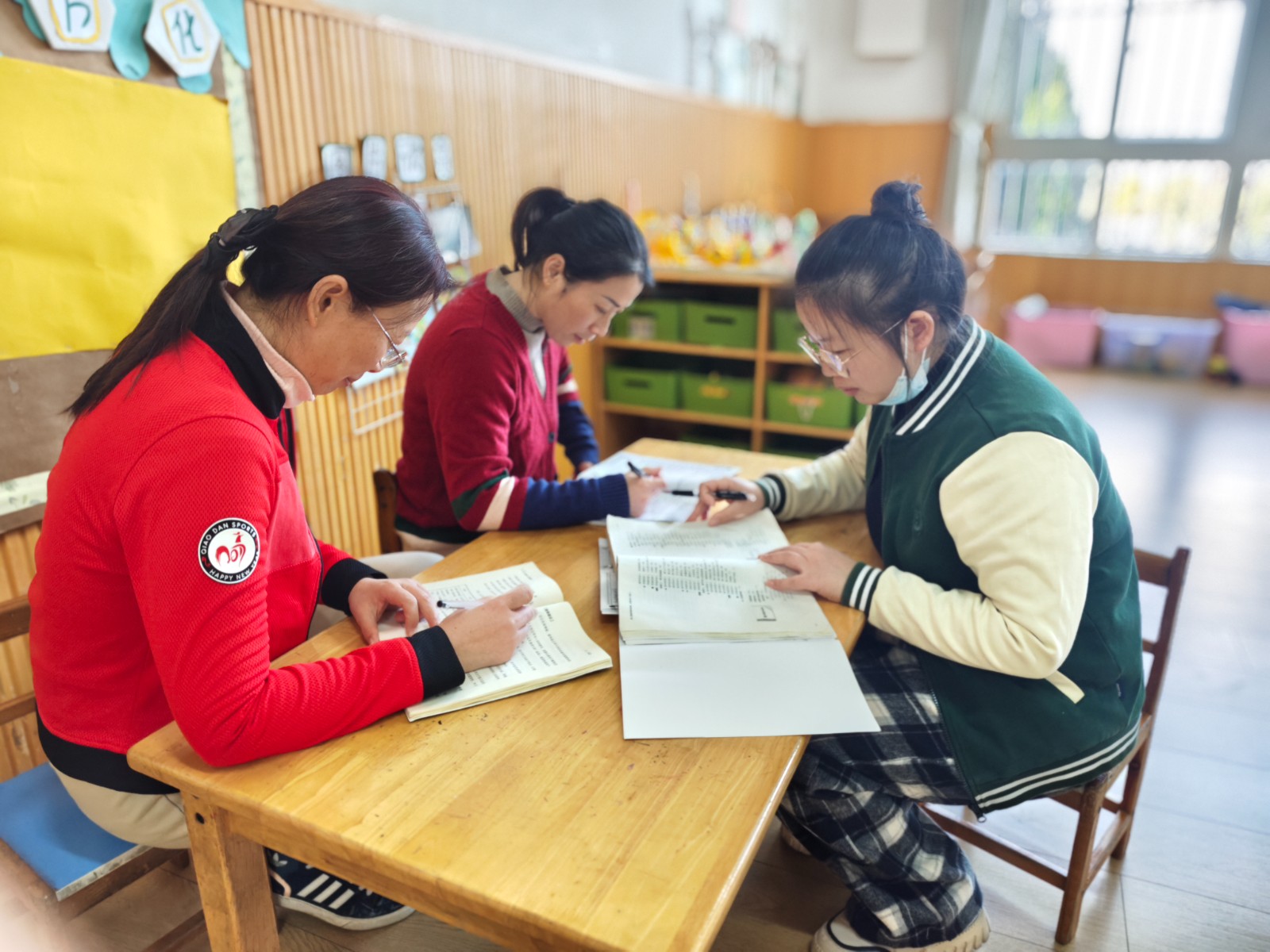 【枫香栖幼】深入主题 聚焦审议 ——栖幼红枫分园大班课程审议活动（六）