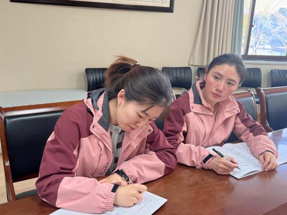 240321学习信息技术 提升专业素养——栖霞幼儿园五福园信息组培训活动_html_25e3e021.jpg