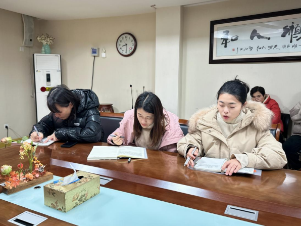 240220凝心聚力追光行 龙腾虎跃开新局——栖幼五福园春季开学工作会议docx_html_m7106e641.png