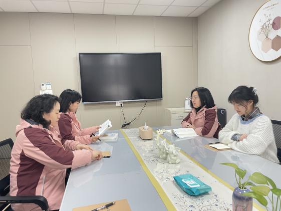 240307齐思共研 全心全“议”——栖霞幼儿园翡翠天悦园大班年级组课程审议活动（二）_html_m6432a966.jpg