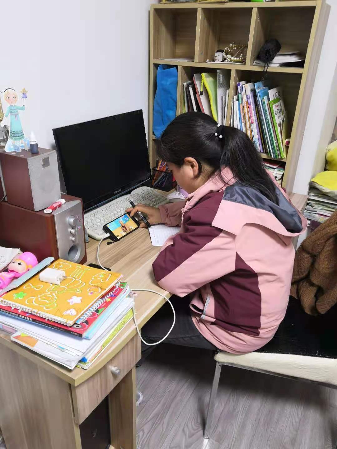 【枫香栖幼】实干笃行 不负韶华 ——栖霞幼儿园红枫园参加“新时代新教师——教育惩戒实施困境与理性出路”师德主题沙孔活动