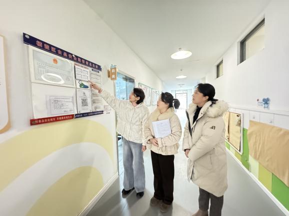 250220开启新程 督学赋能——栖霞幼儿园翡翠天域园迎接二月“开学工作”专项督导_html_m6db984c2.jpg