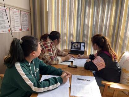 221109观察促成长 共研引方向——记栖幼石埠湾园建构教研组活动（五）  万紫薇_html_30ca2d34.jpg