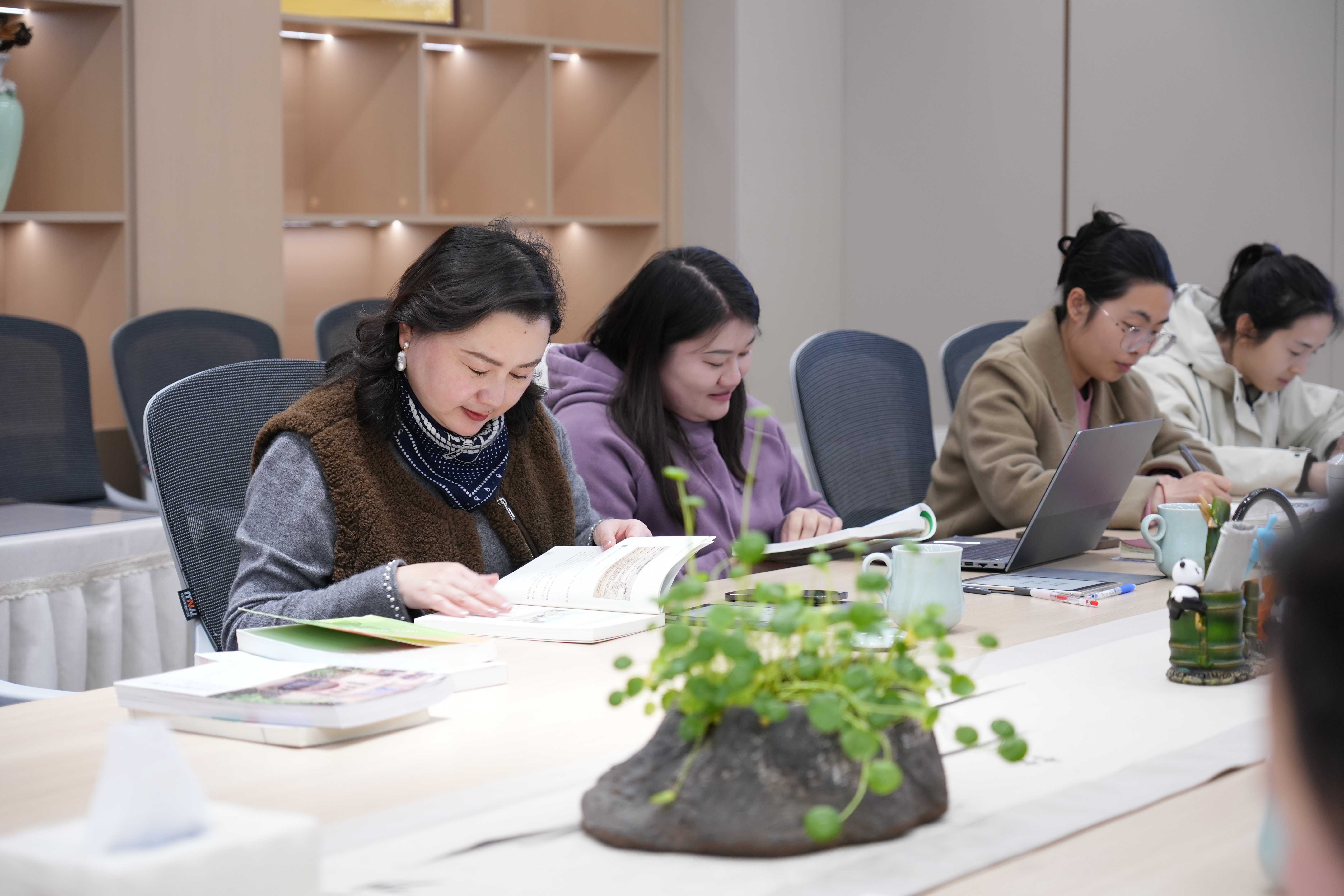 深耕地域文化 赋能课程建设——24.3.19课题研究推进会_html_mcdc4e29.jpg