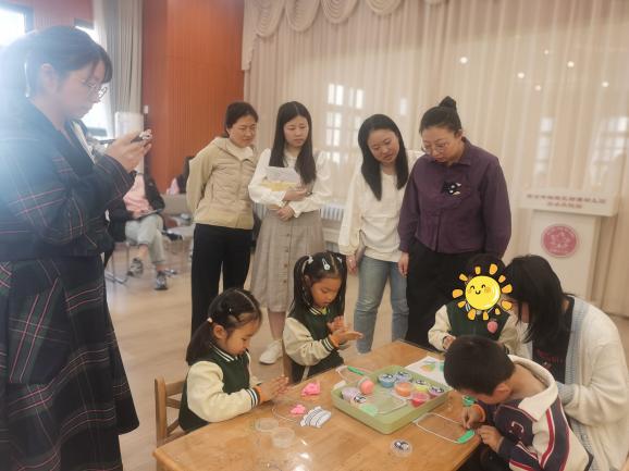 250326聚焦多彩教学现场  同绘幼儿发展新篇——栖霞幼儿园翡翠天悦园融合教育教研活动（一）_html_m7ea15ed2.jpg