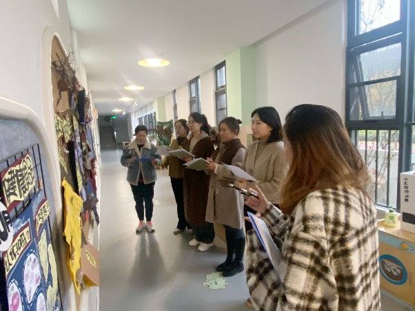 221021 聚焦主题墙 共研促成长——栖幼翡翠天悦园参加主题墙创设评比活动_html_m60ced1f3.jpg