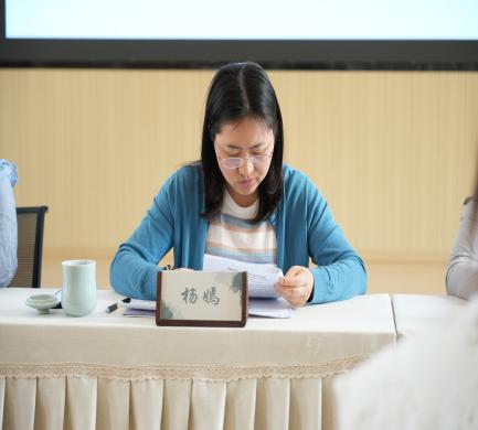 250429开题论证启新篇  专家引领向未来_html_m6857a269.jpg