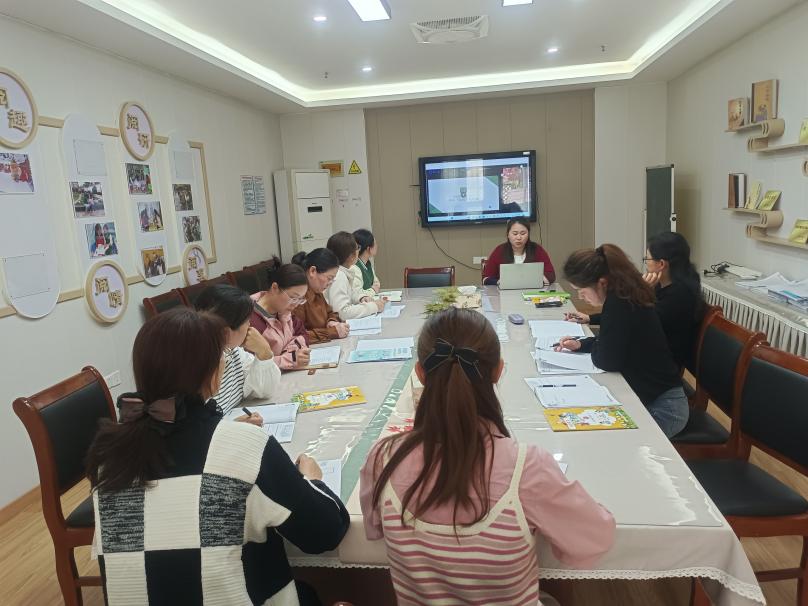 240304齐思共研 笃行致远——栖霞幼儿园红枫分园游戏教研组活动（一） 徐雅仙_html_785b4944.jpg