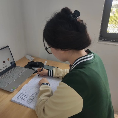221122关注教师成长 拓宽美育思路——记栖幼石埠湾园新教师棒尼姆美术培训活动 李静雯_html_m4d2e1c23.jpg