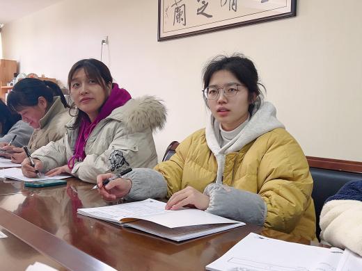 230221一区一角皆教育——栖霞幼儿园五福园教师业务学习之开展区角活动研讨会_html_51c400a2.jpg