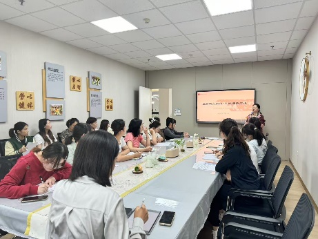 250523坚守育人初心 筑牢师德底线——栖霞幼儿园翡翠天悦师德师风学习_html_177d001d.jpg