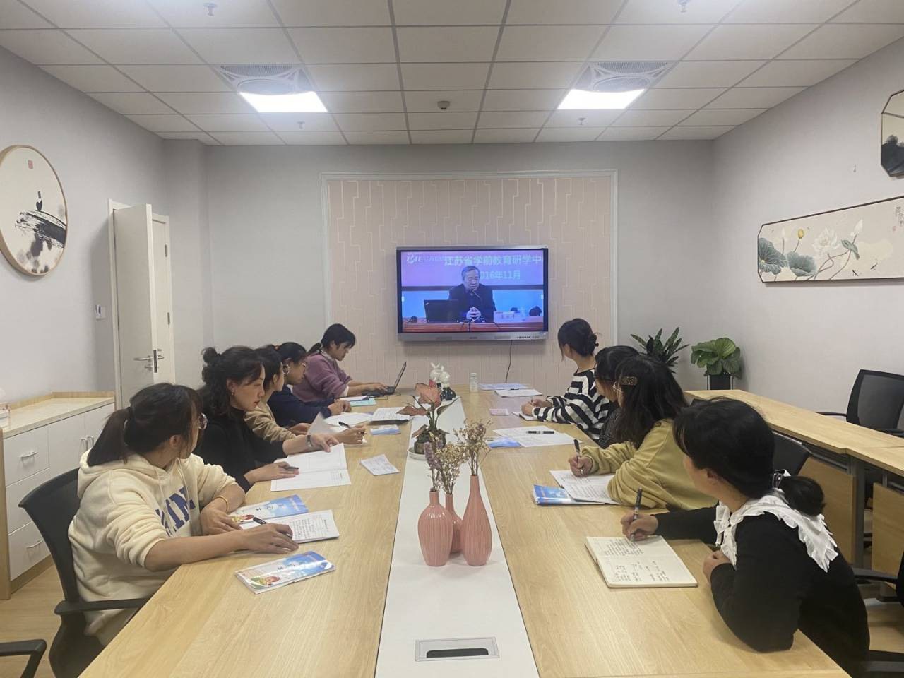 【枫香栖幼】践行课程游戏化 助推教师共发展 ——栖霞幼儿园翡翠天域园课程游戏化业务学习活动