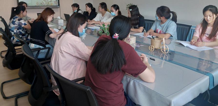 20220627期末评估促发展 共研共讨齐审议_html_m39536f27.jpg