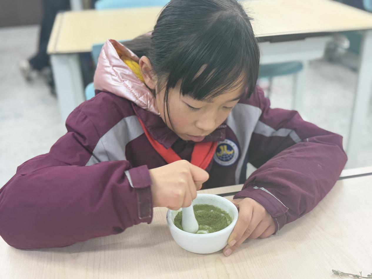 【博学广志】本草点亮“瞳”真，守护“睛”彩视界_html_m73a07ad1.jpg
