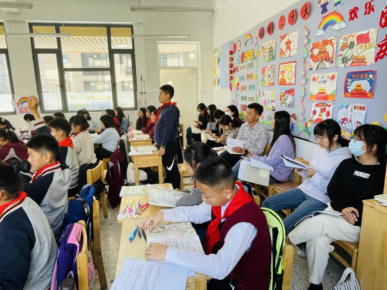 【博学广志】以课启程  踔厉深耕语文教研之路——金陵小学广志路校区语文组校本教研活动_html_40c99dba.jpg