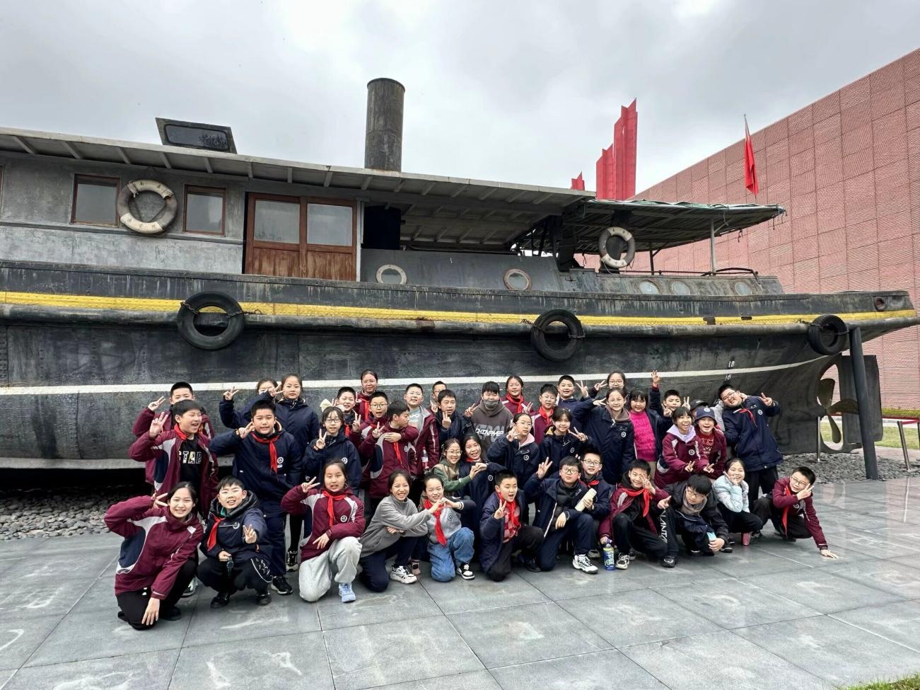 【湖畔·学生活动】探寻中华历史，传承爱国精神——金陵小学（仙林湖校区）2023-2024学年第二学期五年级春季研活动_html_m1058b709.jpg