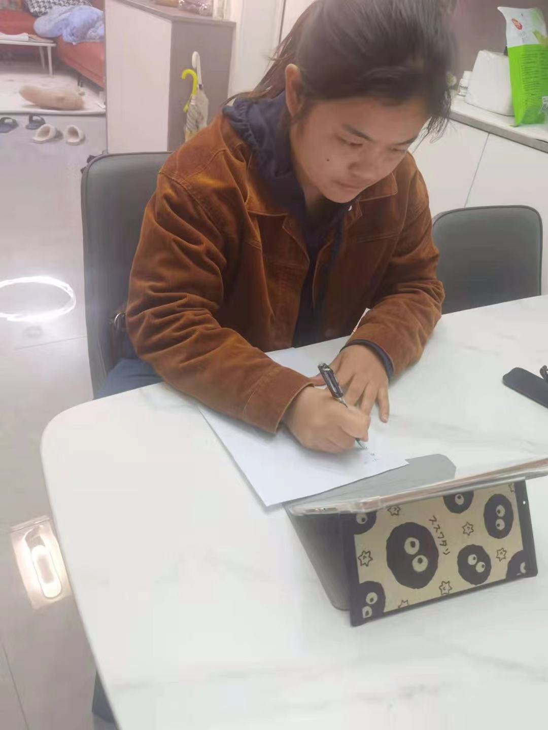 【博学广志】课题研究促发展，交流研讨伴成长——记陈胜龙主持的区级规划课题中期会议_html_m258ae448.jpg