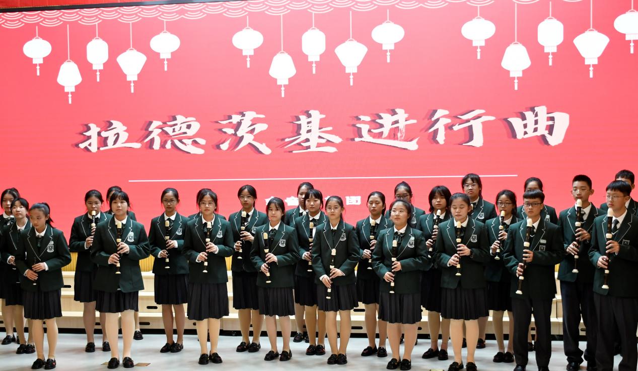 2_【博学广志】笛韵悠悠伴成长——栖霞区第三届中小学课堂小乐器合奏比赛_html_m761d3e72.jpg