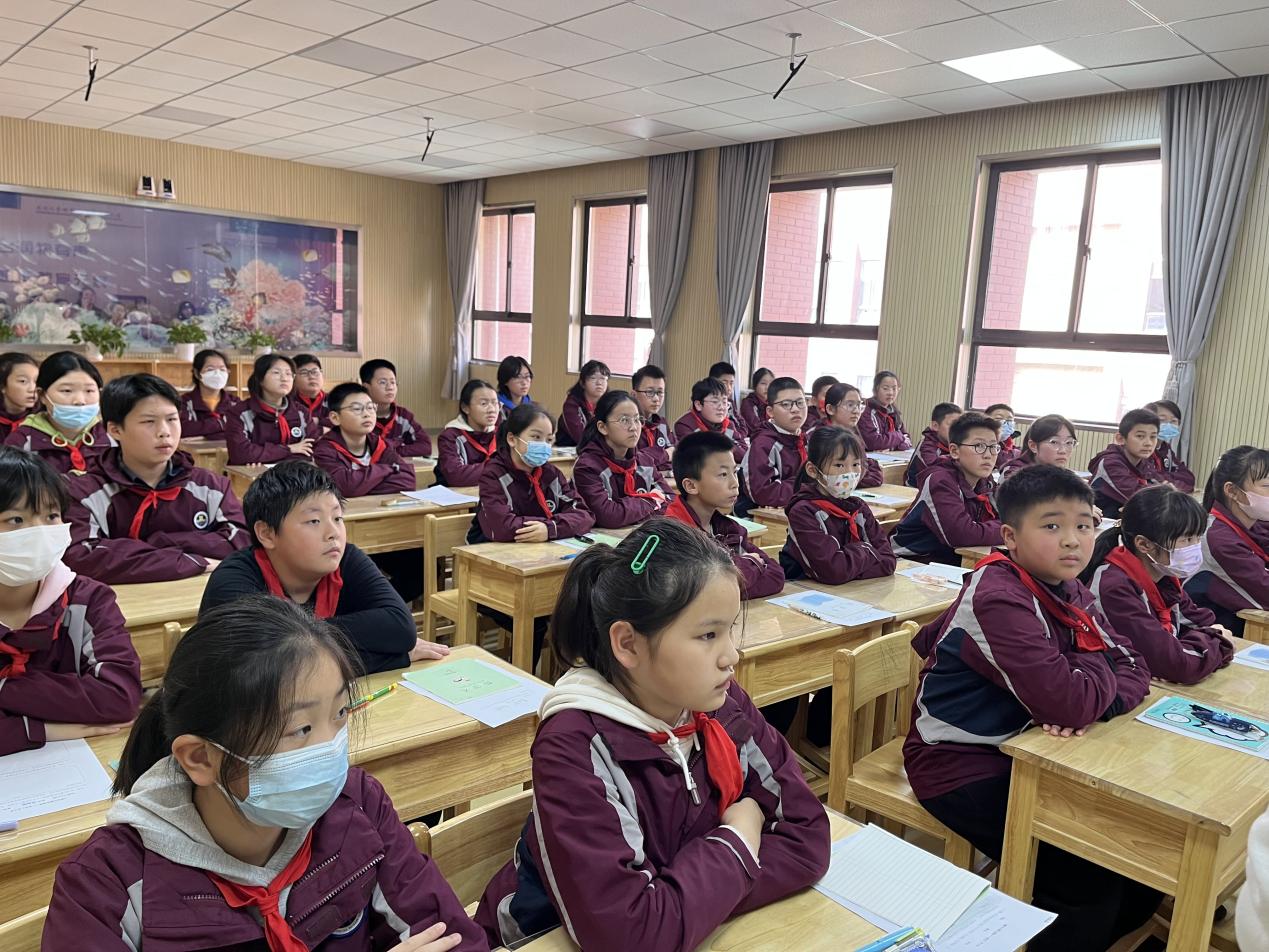 【湖畔·童化课堂】问题驱动思考，感悟生成策略——数学校本研修之课例研讨（154）(1)_html_338021c7.jpg