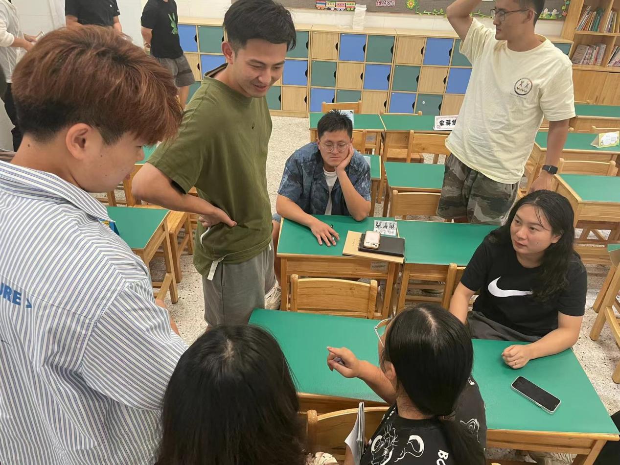 【湖畔·队伍建设】新学期，全面发展新开始——记体育组新学期校本研修_html_m5cd5c726.jpg