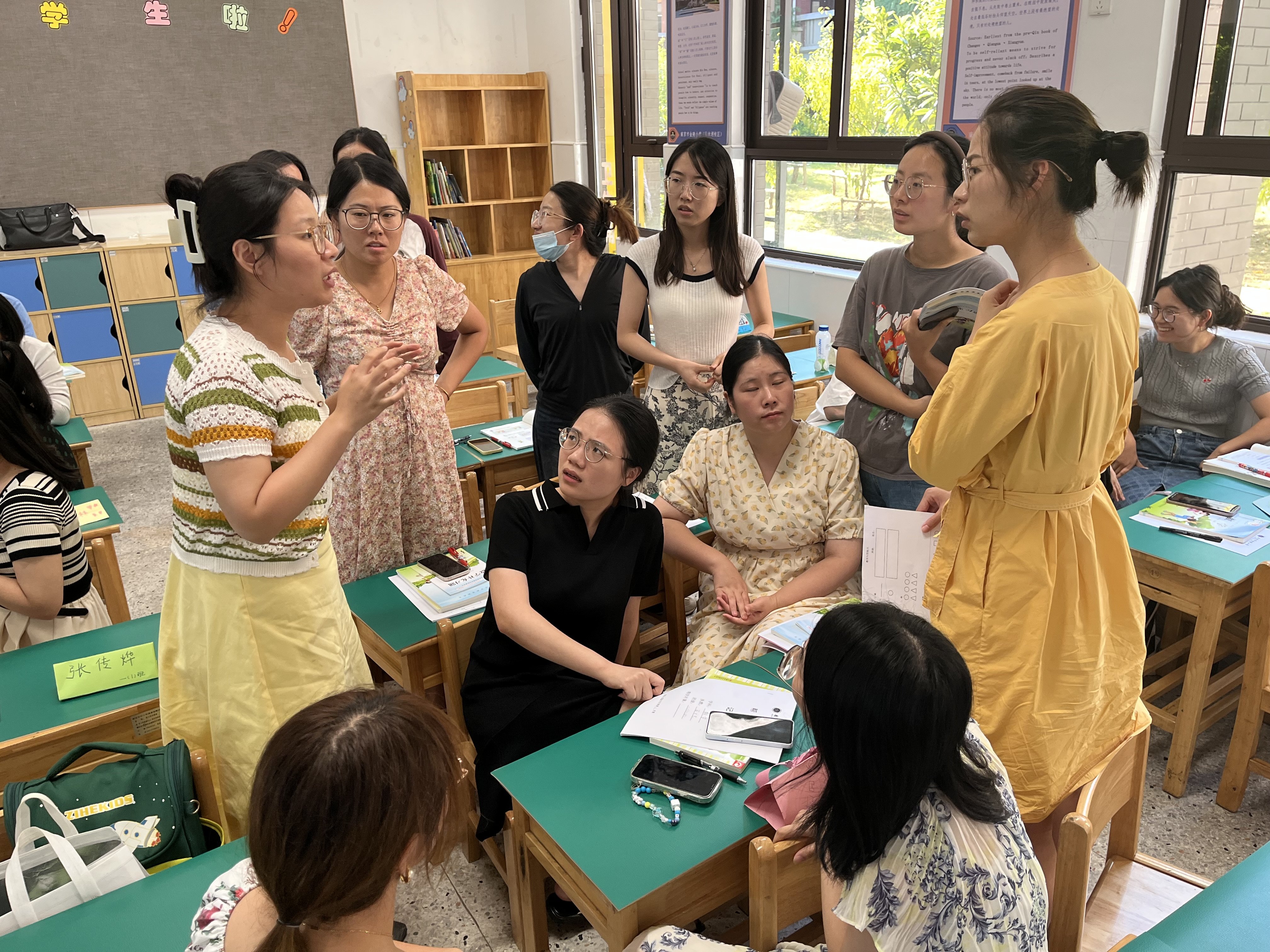 【湖畔·队伍建设】雁以群飞 师以研行——记数学组新学期校本研修_html_6f5fdd3c.jpg
