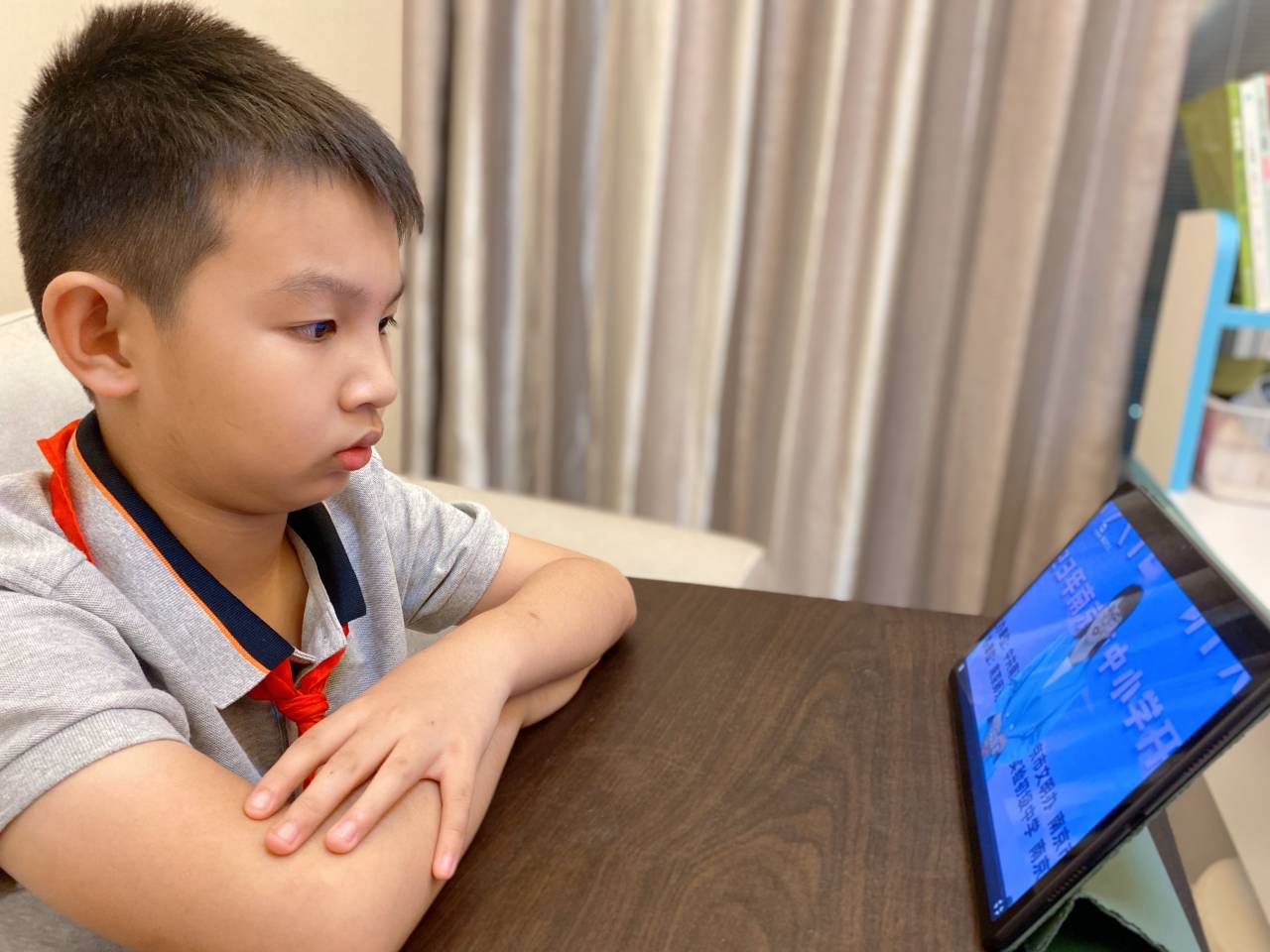 【湖畔·学生活动】传承长江文化 讲好长江故事——2023年南京市中小学开学第一课_html_m2fb7ed10.jpg