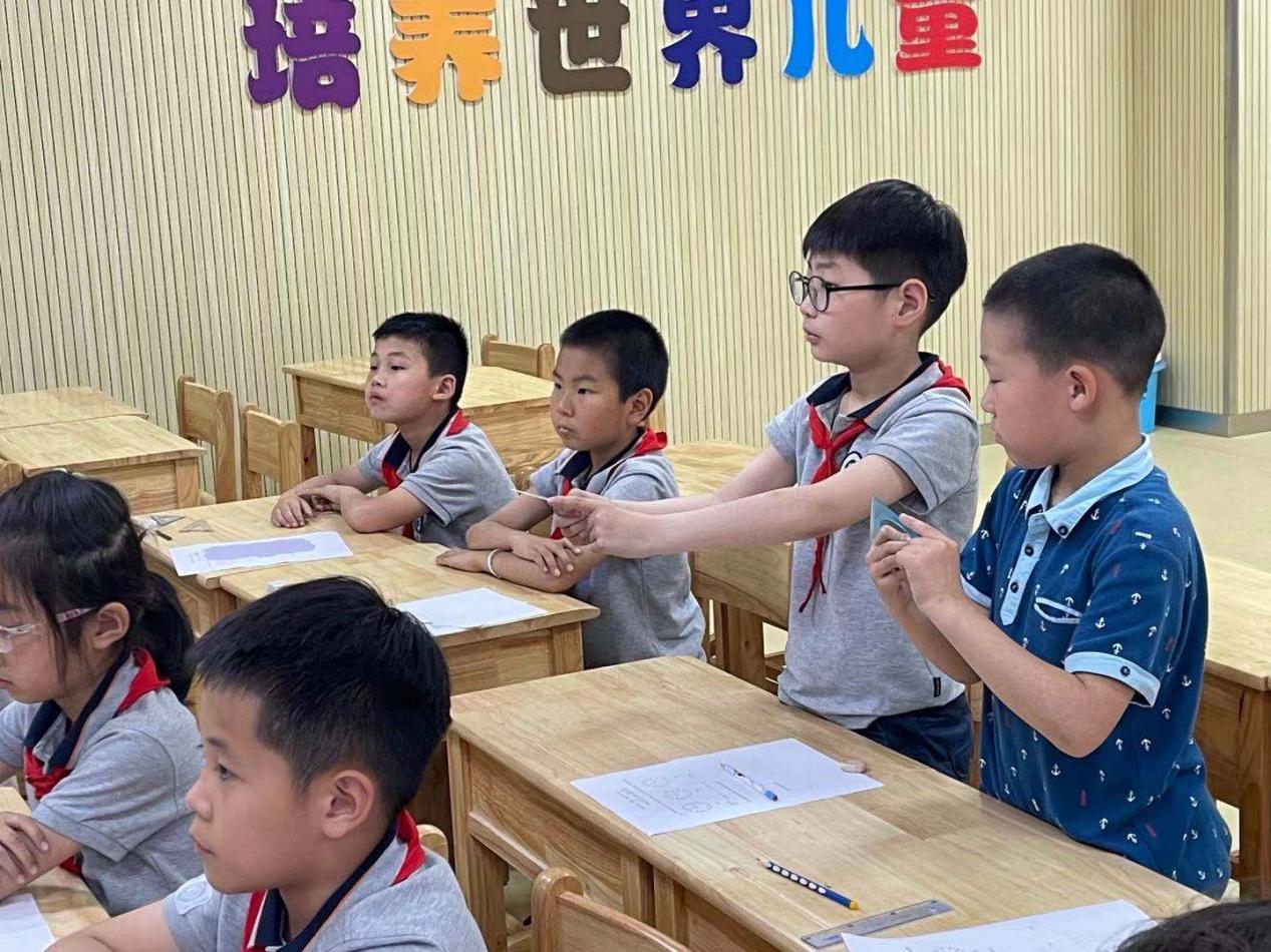 【湖畔光影】数学校本研修之课例研讨（124）_html_4bb533da.jpg