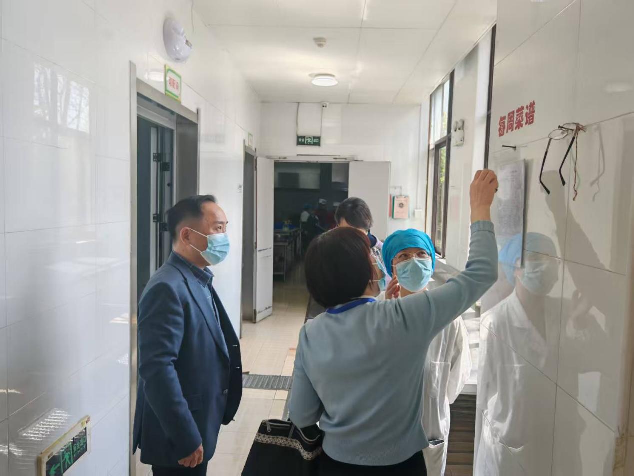 【湖畔·协同育人】聚焦体质健康，督导助力成长——南京市金陵小学（仙林湖校区）4月专项督导_html_2d96741.jpg