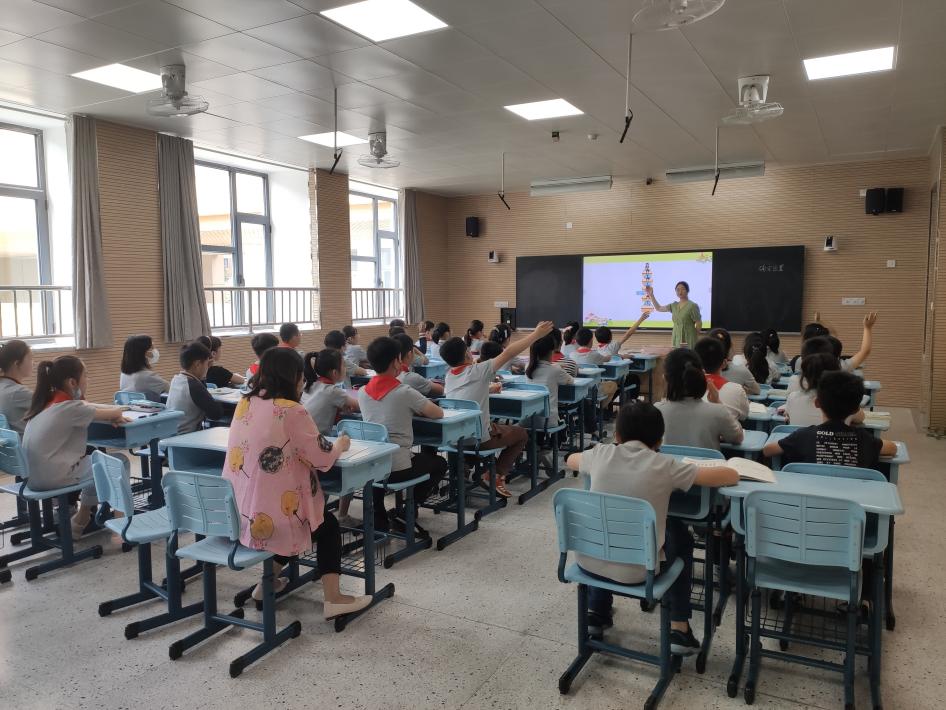 【博学广志】立足课堂，以生为本——金陵小学（广志路校区）数学组基于儿童立场的理学单教学实践（二十）_html_m19255782.jpg