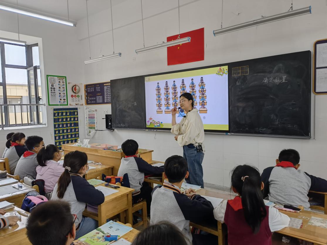 【博学广志】立足课堂，以生为本——金陵小学（广志路校区）数学组基于儿童立场的理学单教学实践（二十）_html_m1cc187c6.jpg