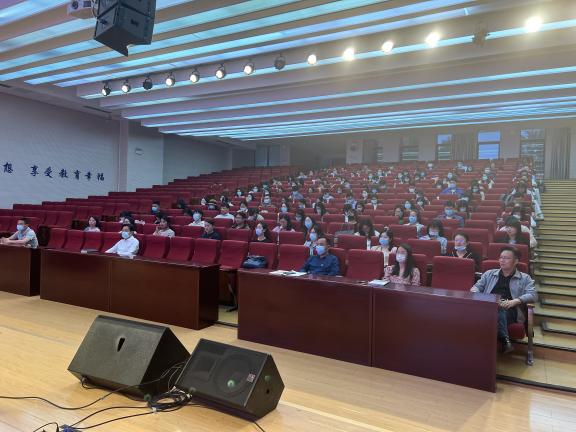 【桂山夜话】中共南京市金陵小学党总支部增补委员及新增下属党支部成立大会_html_7eb29b13.jpg