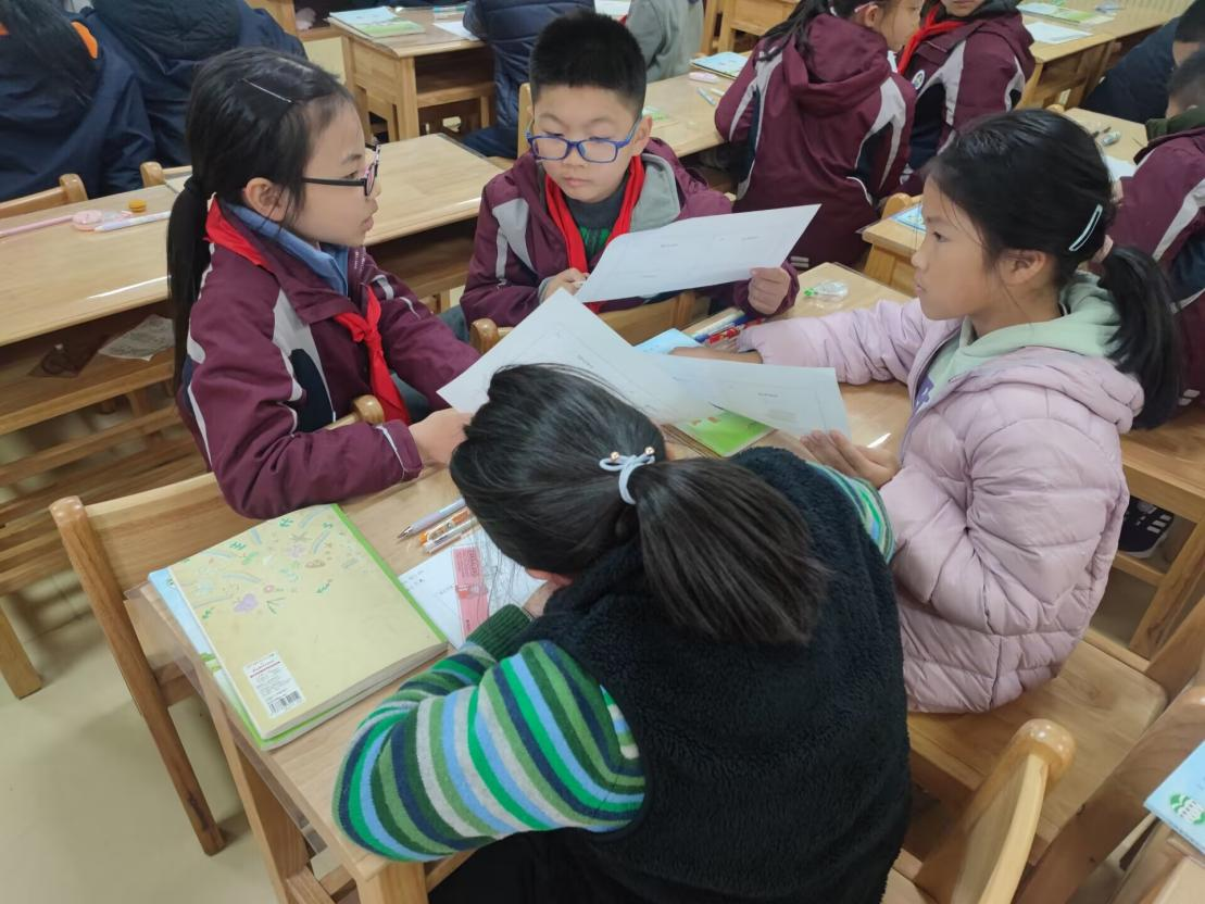 【湖畔·童化课堂】理法相融，内化方法——数学校本研修之课例研讨（157）_html_m58b88e37.png
