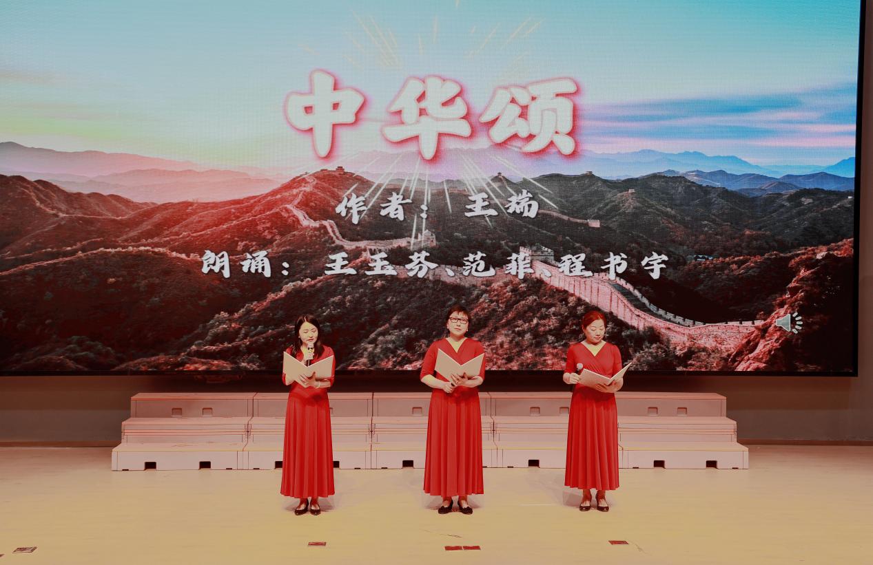 【湖畔·学生活动】老少同声爱国情  同心奋进新征程——我校联合街道关工委开展老少同台节目展演活动_html_m4b485879.jpg