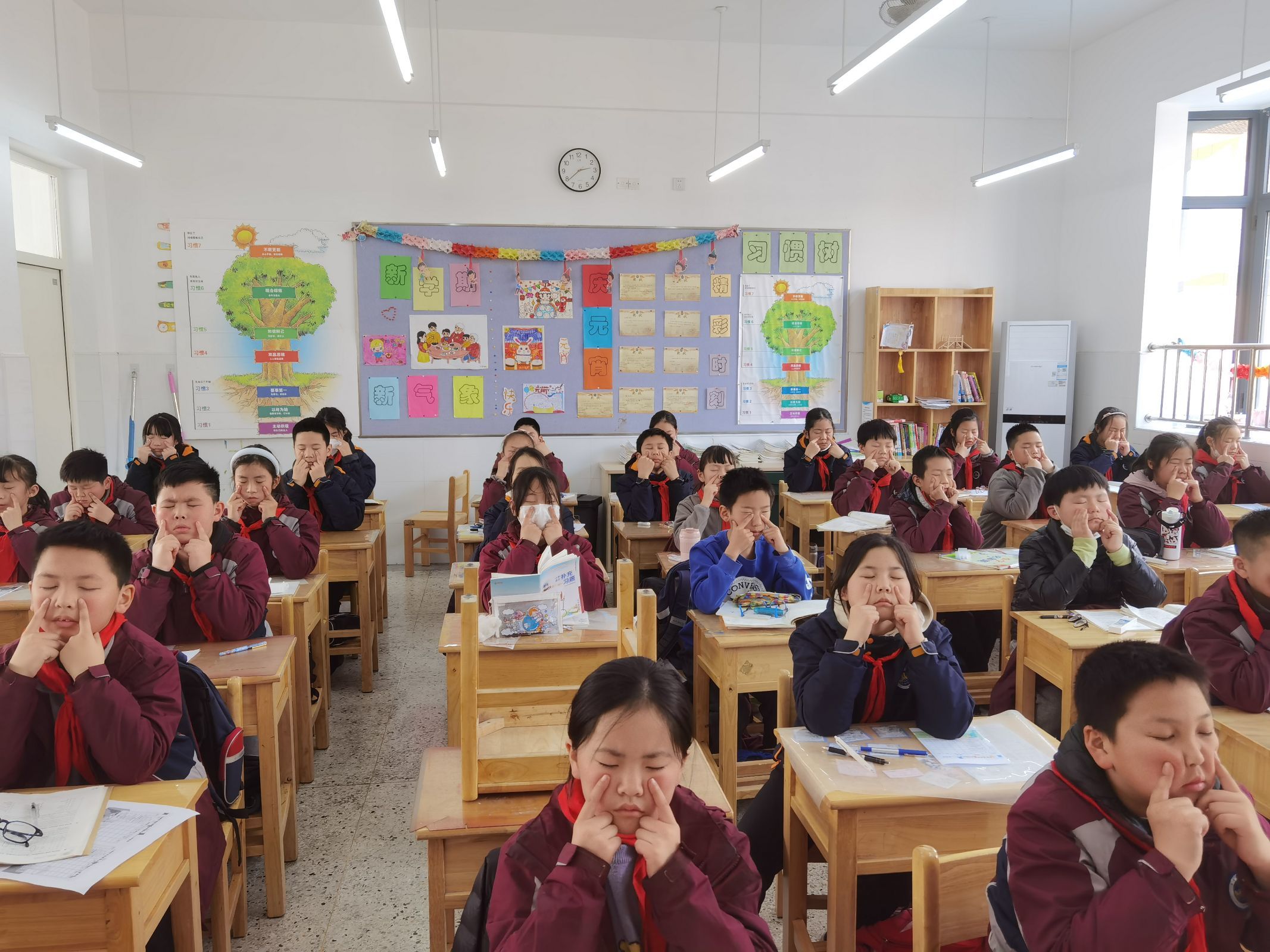 【博学广志】守护明眸，“睛”彩未来——“预防近视我能行”主题班会_html_1b069562.jpg