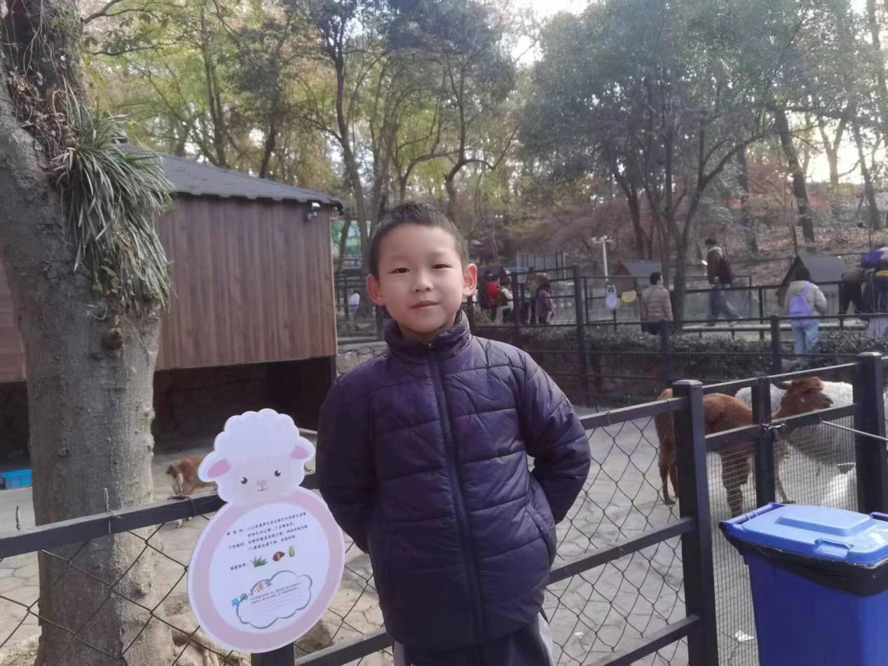 【湖畔·红领巾】同游栖霞山，共赏红枫节——记金陵小学（仙林湖校区）2023级5班团建活动_html_12968e96.jpg