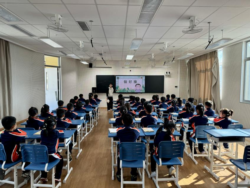 【湖畔·学生活动】习惯立身 我是金小好儿童——金陵小学（仙林湖校区）一年级行为习惯竞赛展示活动_html_m4632cfe3.jpg