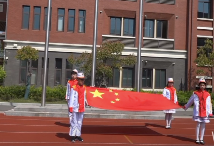 【湖畔光影】家校共育，共绘同心圆——暨2021-2022学年第二学期三年级级部云家长会_html_1eb09a4.png